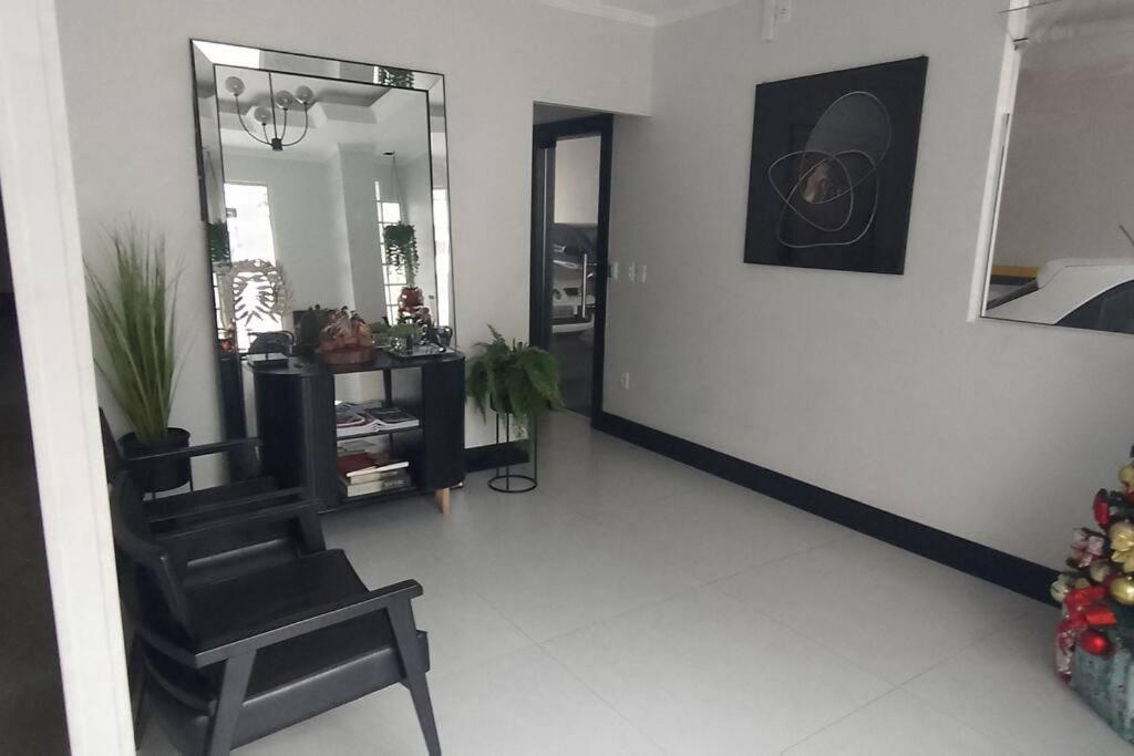 Apartamento Apto Temporada Ed Erika Rua 701 Sc